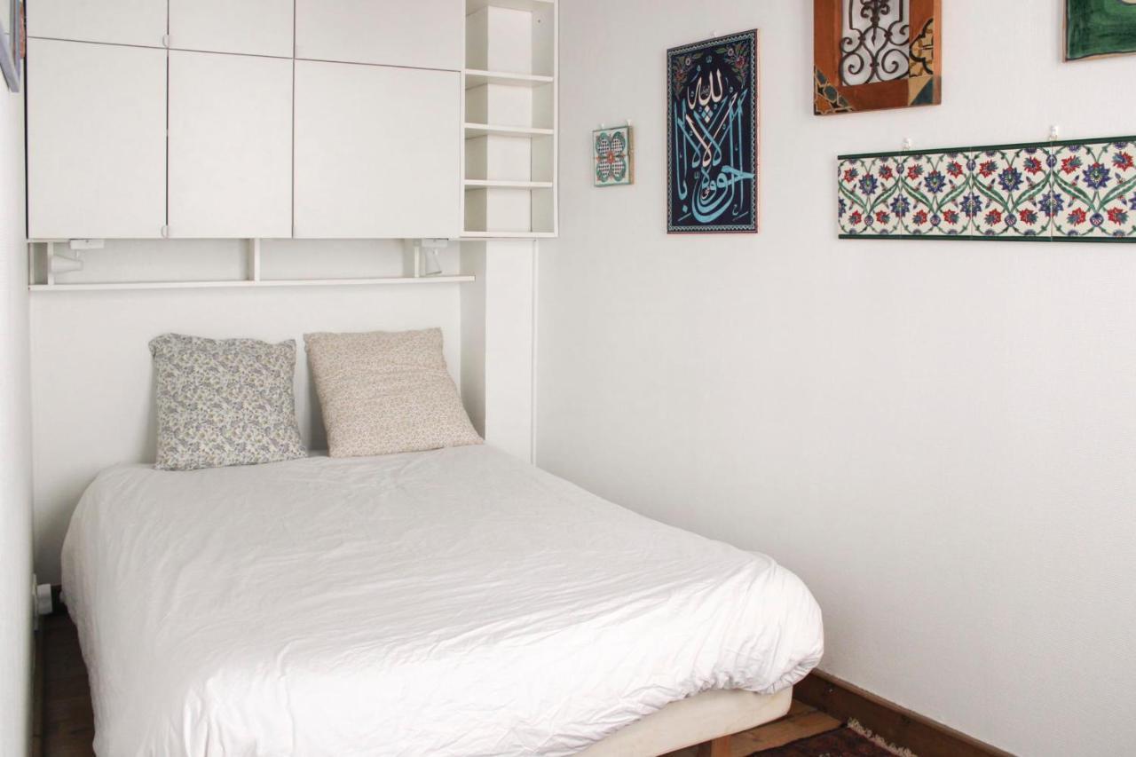 Bright 30 M Fully Renovated In 3rd Appartement *